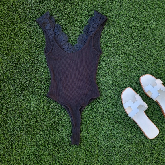 Lulus Ravalli Black Lace Ribbed Sleeveless Bodysuit | Size XS - Picture 3 of 7